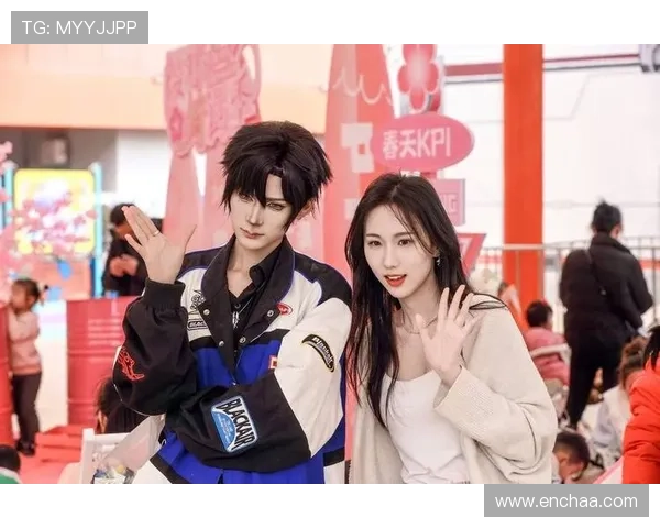 真人BG互动平台带来全新沉浸式体验让你感受真实情感的碰撞